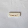 Dřevěná cedulka Handmade bílá
