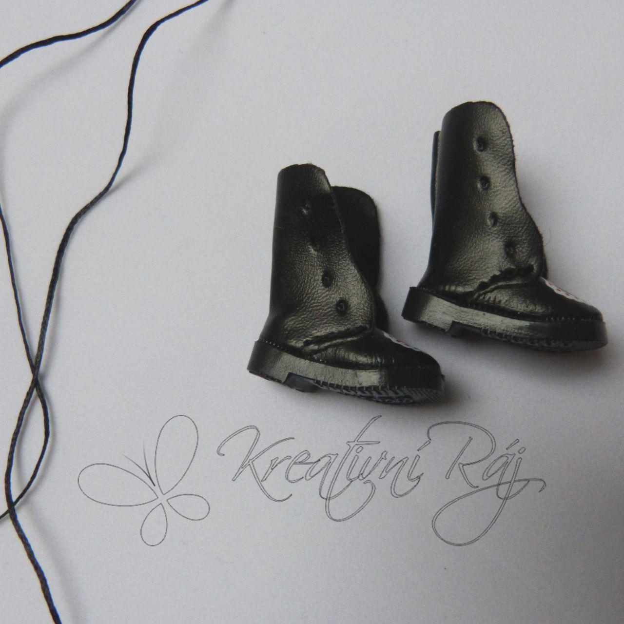 Boty pro panenku - černá