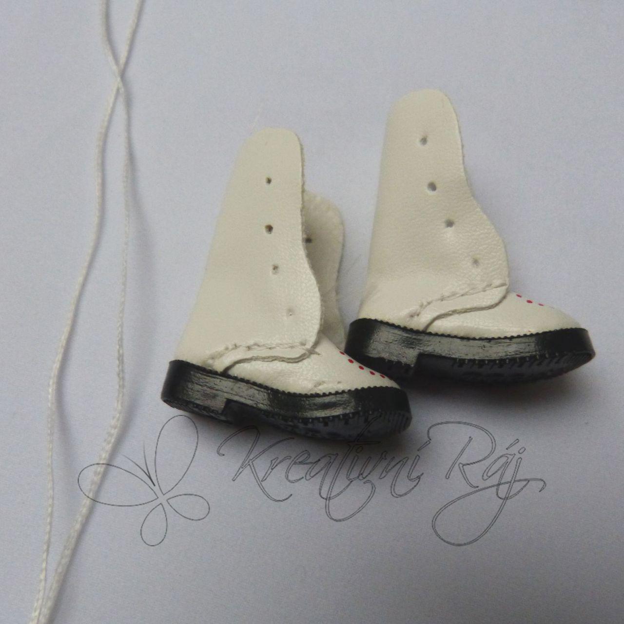 Boty pro panenku - bílá